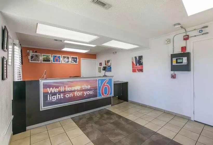 Motel 6 dothan, Al