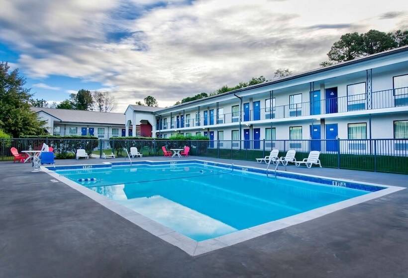 Motel 6 Gainesville, Ga