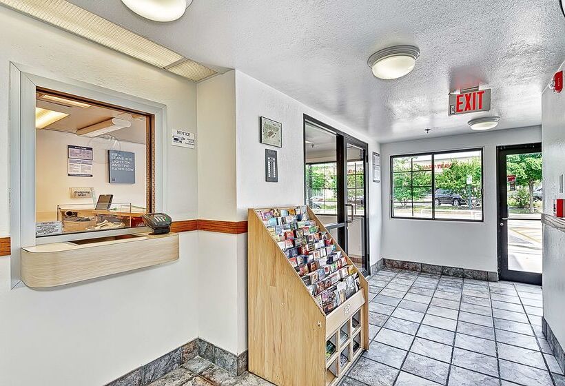 Motel 6glenview, Il  Chicago North