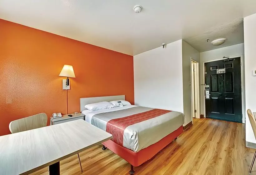 Motel 6glenview, Il Chicago North