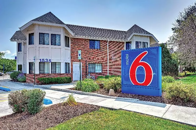Motel 6glenview, Il Chicago North