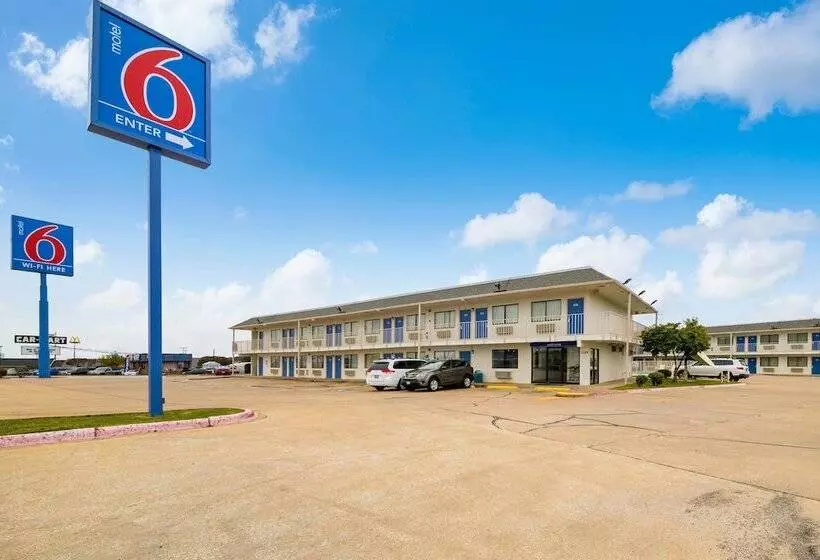 Motel 6 Greenville, Tx