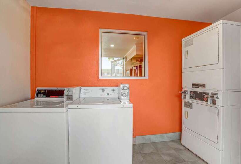 Motel 6king City, Ca