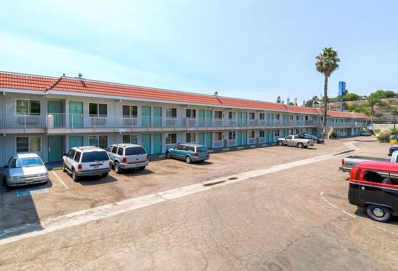 Motel 6la Mesa, Ca  San Diego