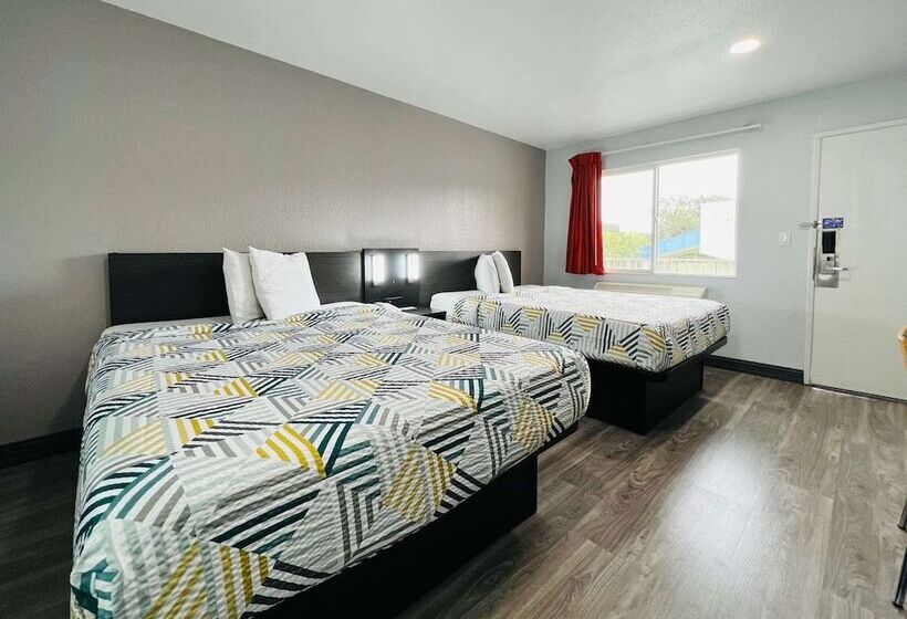 Motel 6la Mesa, Ca  San Diego