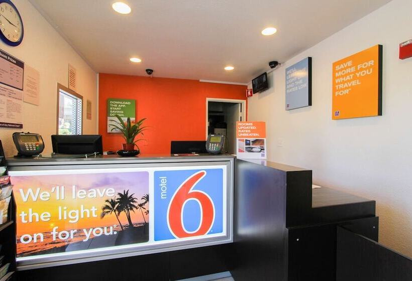 Motel 6la Mesa, Ca  San Diego