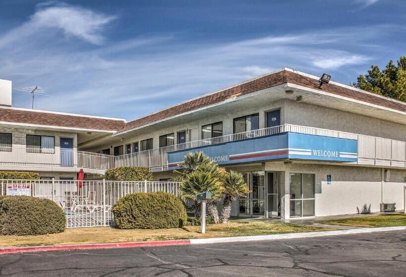 Motel 6 Mojave, Ca