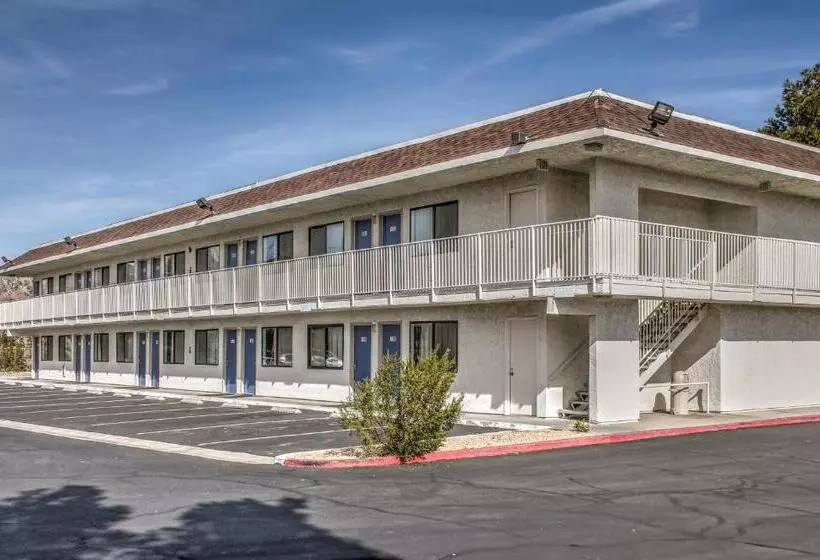 Motel 6 Mojave, Ca