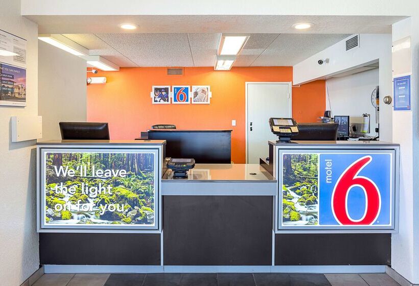 Motel 6spokane, Wa  East