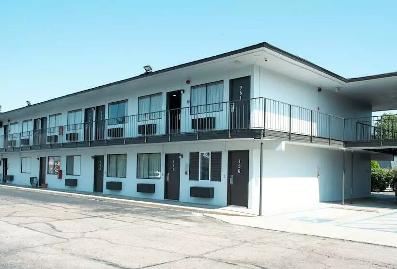 モーテル Anderson Inn, Anderson, Indiana