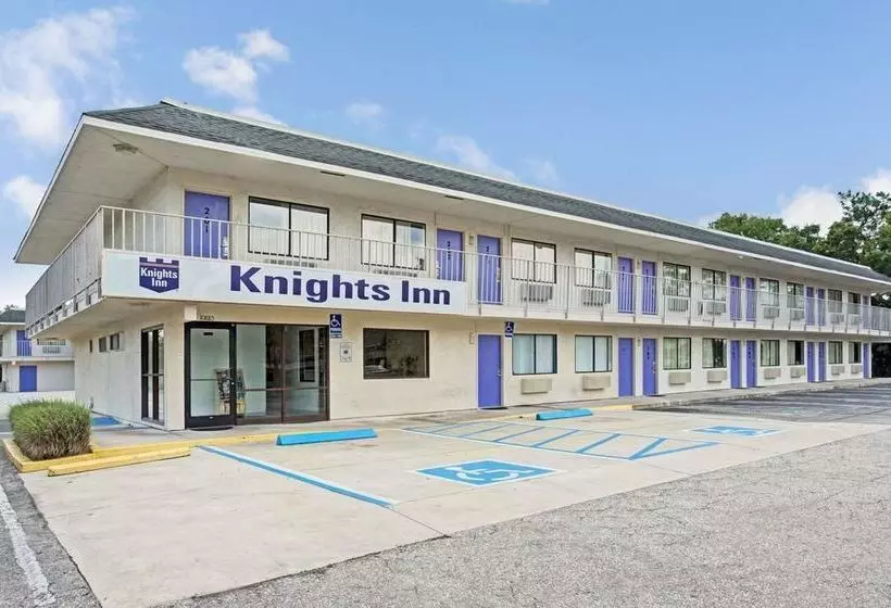 汽车旅馆  Knights Inn Jacksonville North
