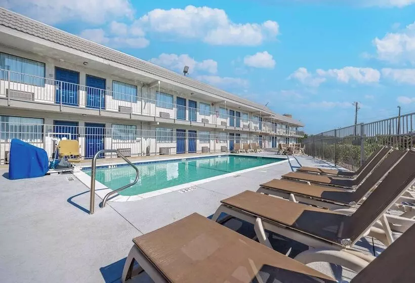 モーテル OYO Hotel Fort Worth East Gateway Ball Park