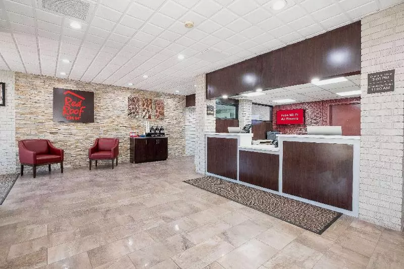 汽车旅馆  Red Roof Inn Roanoke Rapids
