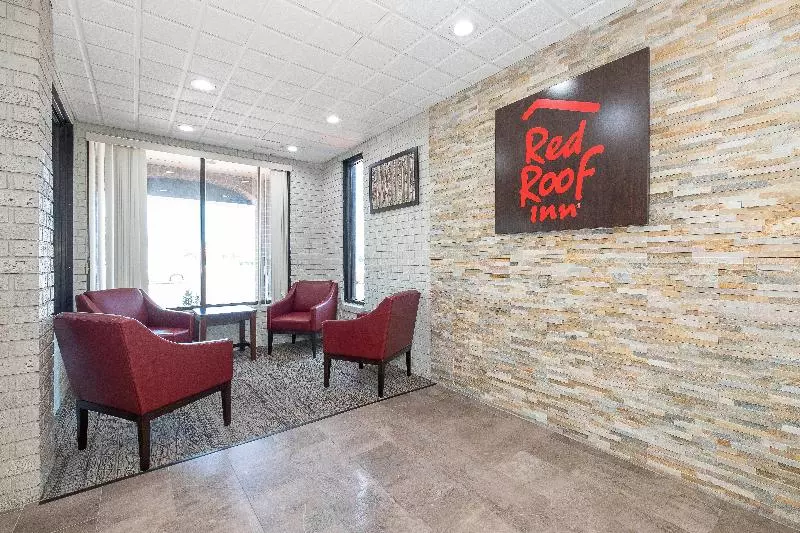 汽车旅馆  Red Roof Inn Roanoke Rapids