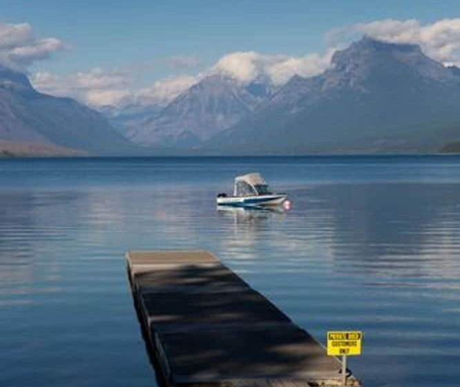 فندق على الطريق Village Inn At Apgar Inside The Park