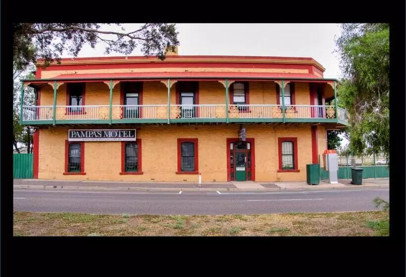 Pampas Motel