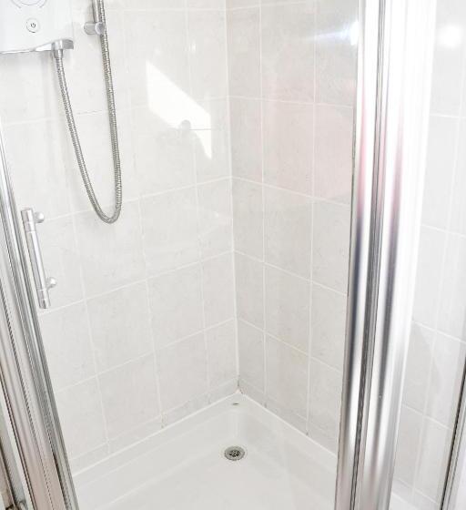 펜션 Donnington Guest House