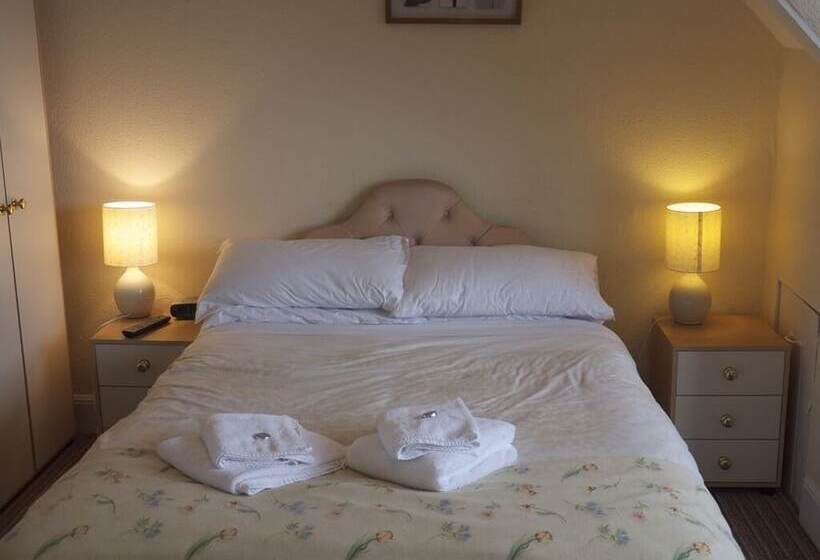 펜션 Donnington Guest House