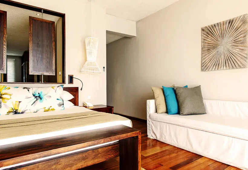 استراحتگاه Solana Beach Mauritius Adults Only