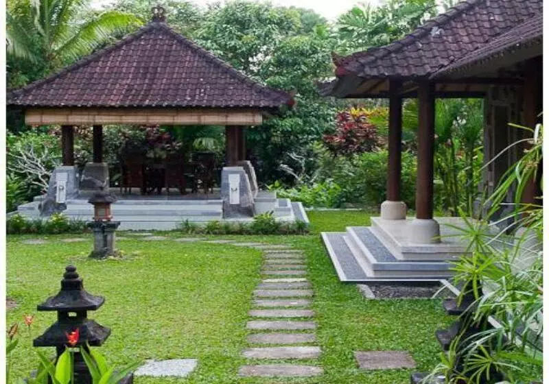 Suara Air Luxury Villa Ubud