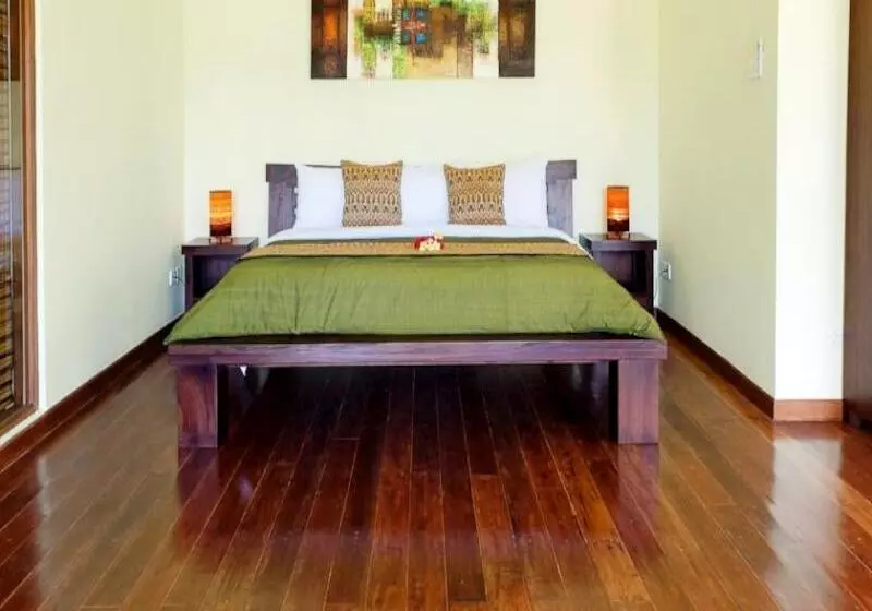 Suara Air Luxury Villa Ubud