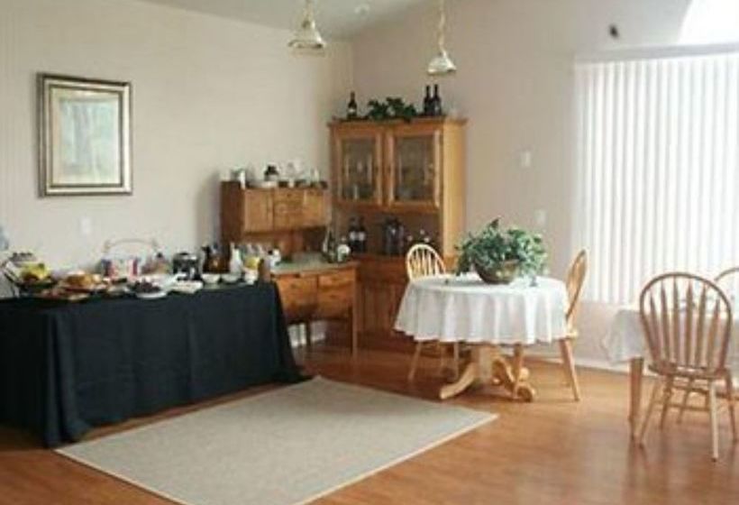 ベッドアンドブレックファースト Azure Mountain View