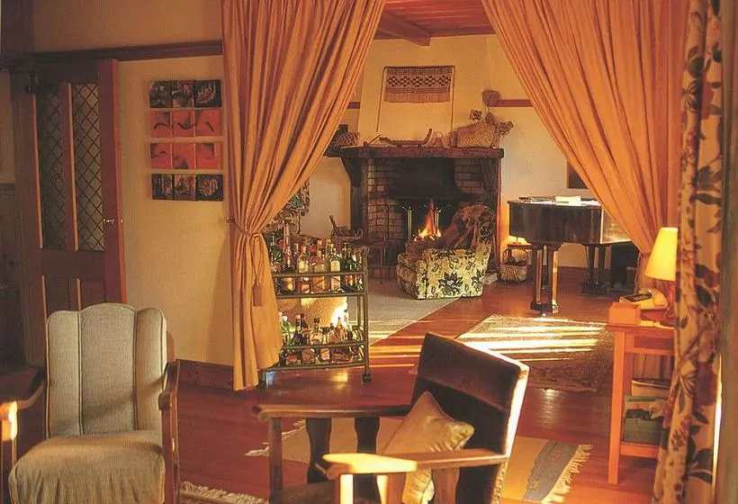 ベッドアンドブレックファースト Orongo Bay Homestead