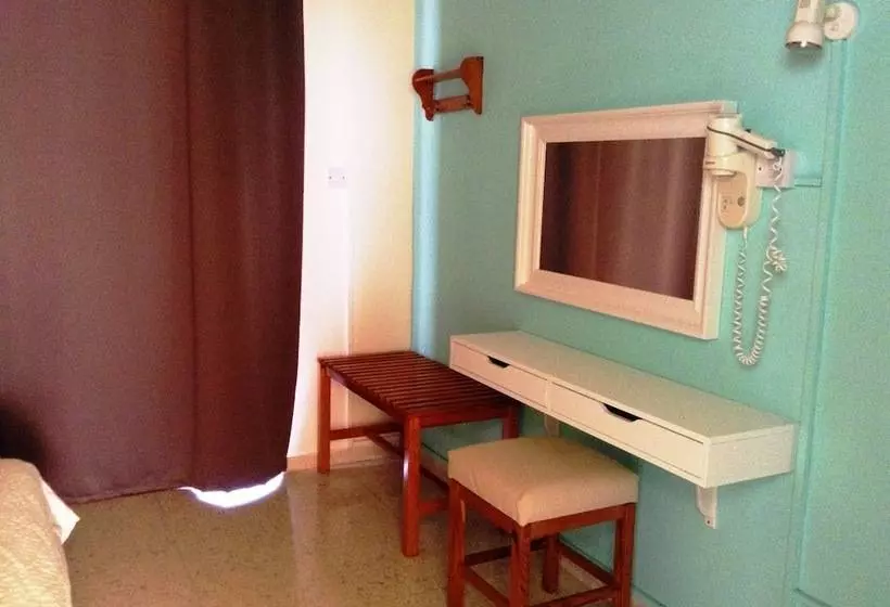 Bougainvillea Hotel Apartments