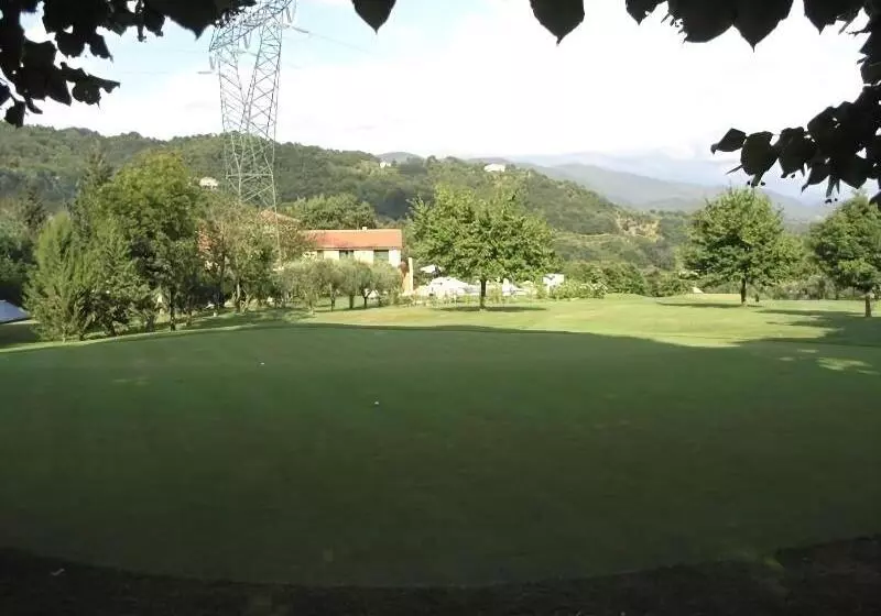 בית מלון כפרי Ca Del Moro Resort