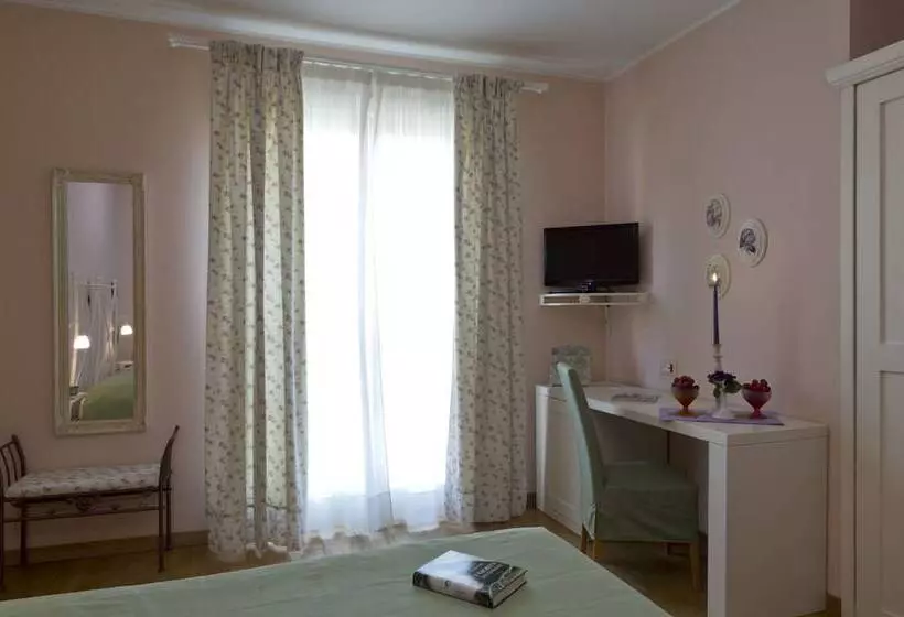 هتل Ca Del Moro Resort