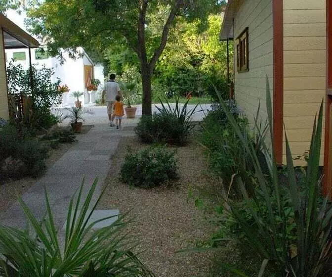 هتل Camping Village Torre Pendente