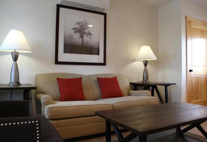 فندق Cedar Creek