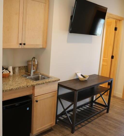 فندق Cedar Creek