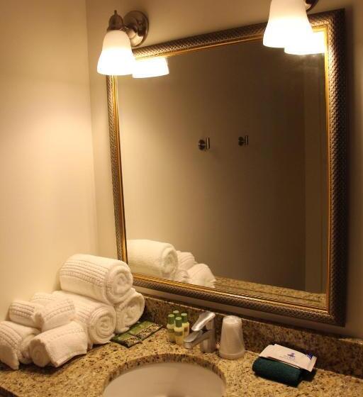 فندق Cedar Creek