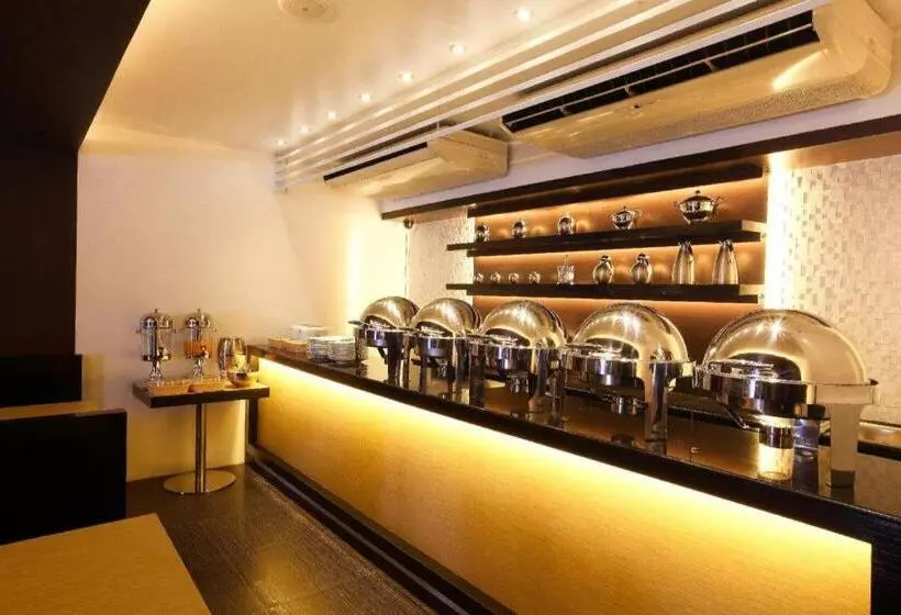 Clover Hotel City Center