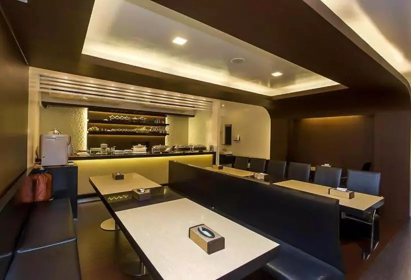 Clover Hotel City Center