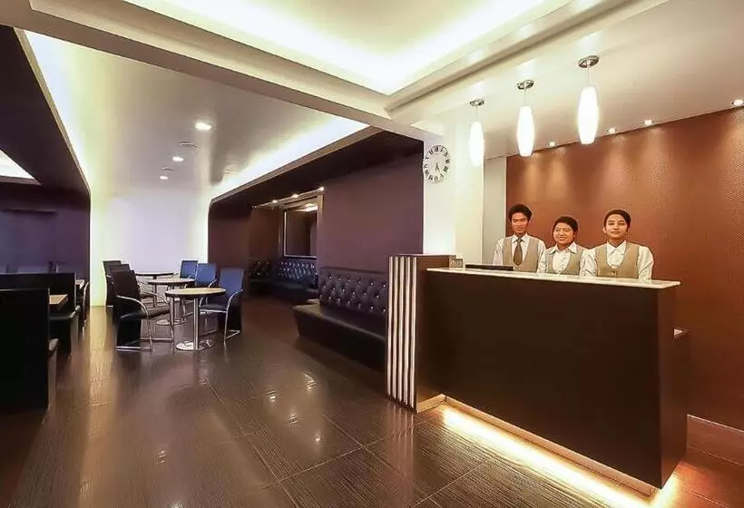 Clover Hotel City Center