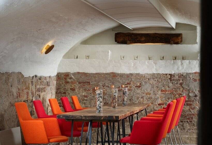 Haraldskær Sinatur Hotel & Konference