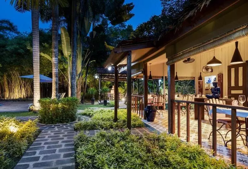 هتل La Palmeraie D'angkor