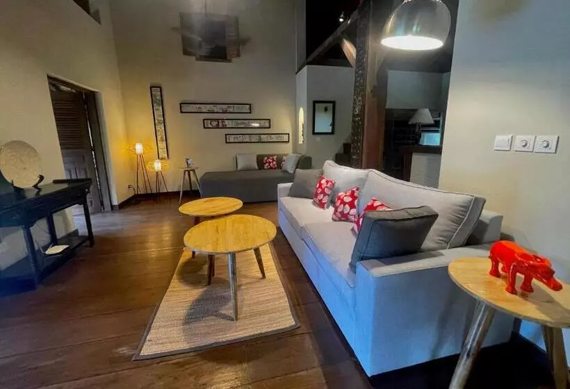 هتل La Palmeraie D'angkor