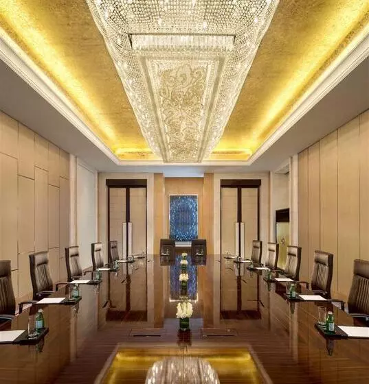 Отель Le Méridien Yixing