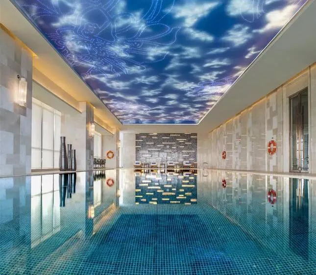 Отель Le Méridien Yixing