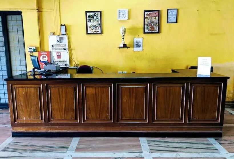 ホテル Mapusa Residency