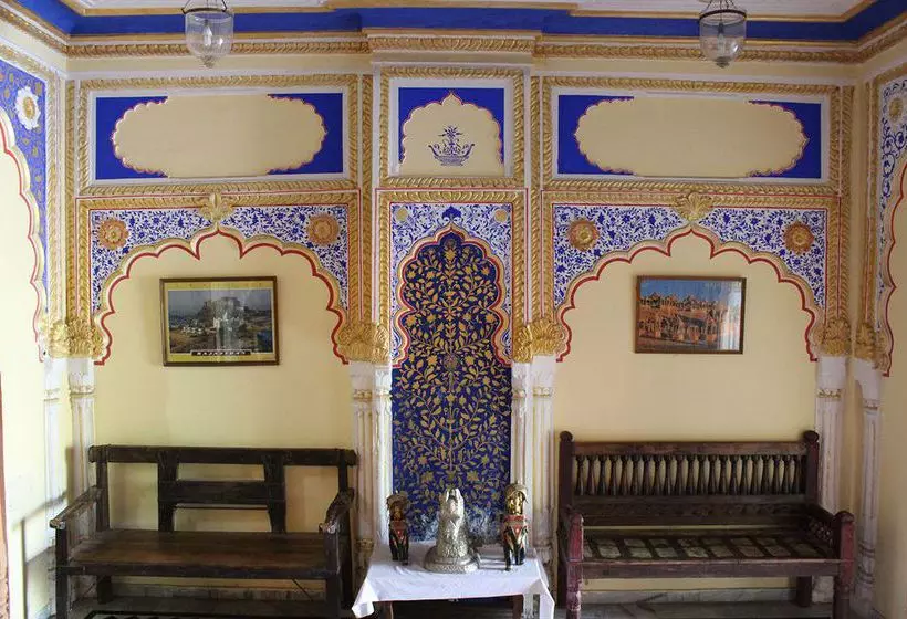 هتل Royal Palace