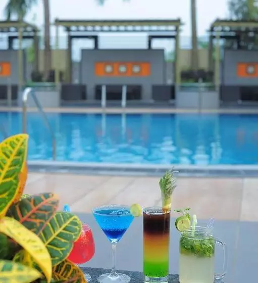 Отель Sea N Rock