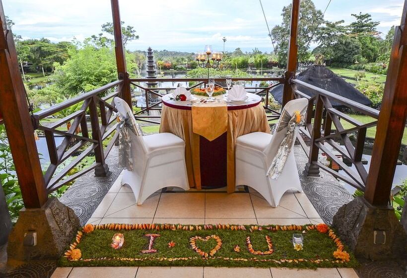 Tirta Ayu Hotel & Restaurant