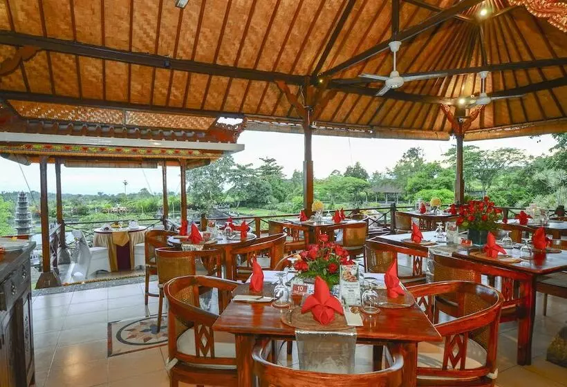 Tirta Ayu Hotel & Restaurant