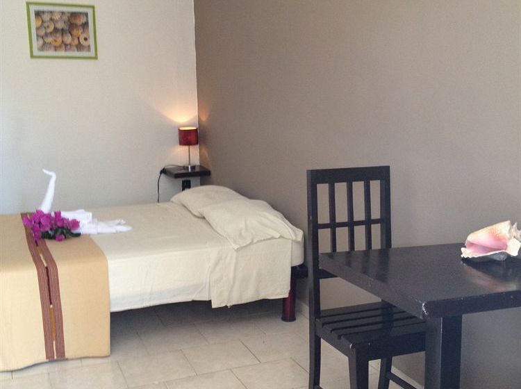 La Flaca Hotel & Restaurante