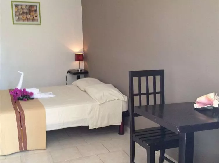 La Flaca Hotel & Restaurante