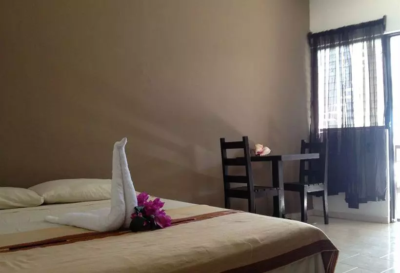 La Flaca Hotel & Restaurante